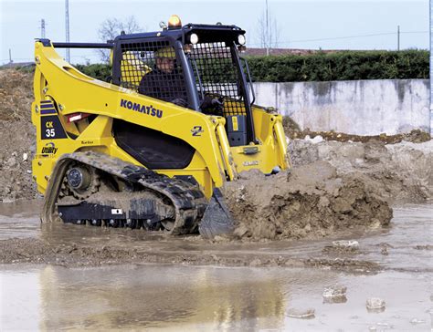 komatsu skid steer weight|komatsu skid steer ck35.